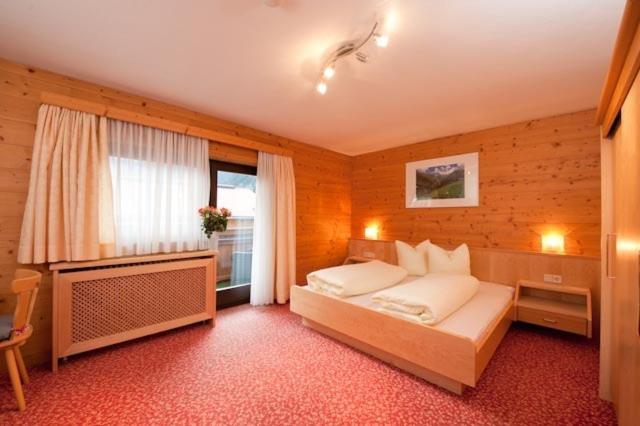 Kristall Neustift im Stubaital